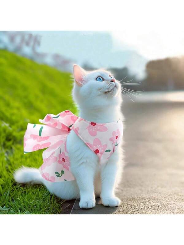 Princess style pet dress with leash (kittens/puppies), suitable for Munchkin, Ragdoll, Scottish Fold, Poodle, Samoyed, with built-in leash.